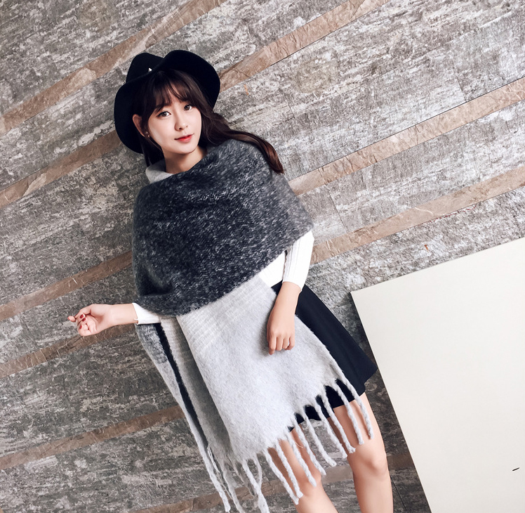 Elegant Color-Block Shawl