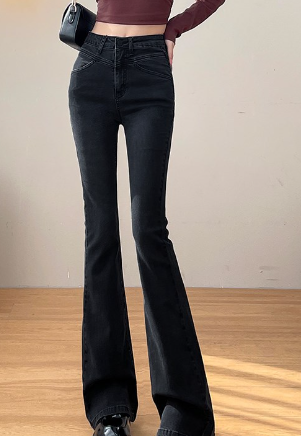 Elegant Cropped Denim Trousers