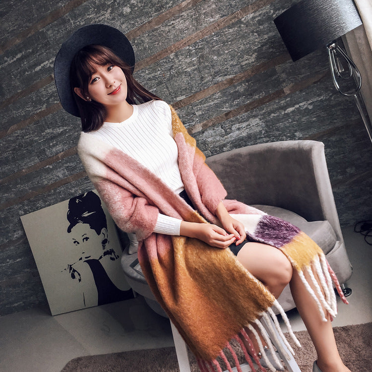 Elegant Color-Block Shawl