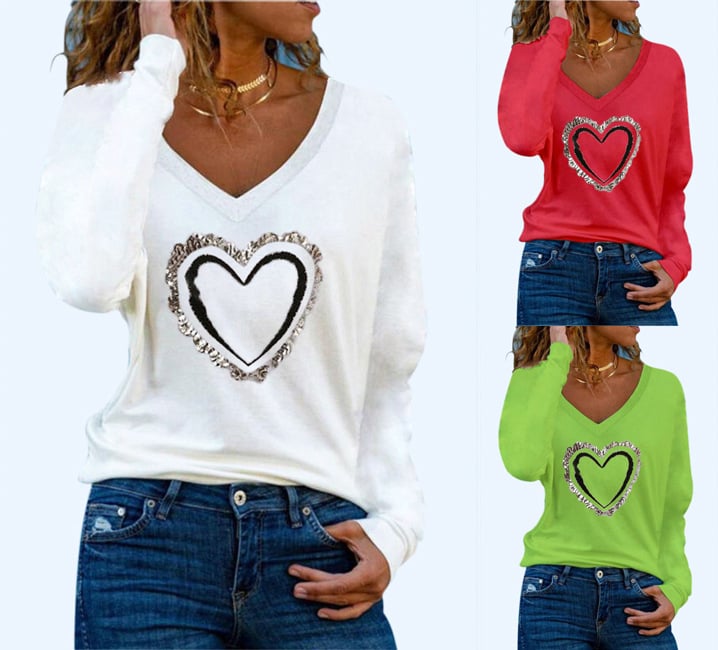 Elegant Heart Print V-Neck T-Shirt